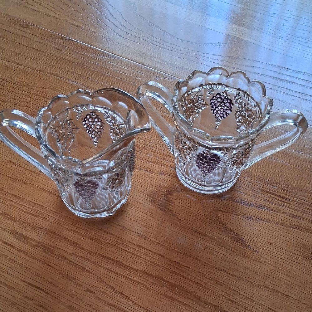 Indiana Glass Grape Design Creamer and Sugar Set